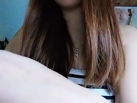 Snapshot of Mie079 chatting on July 8, 4:33 pm Mie079 online show from July 8, 4:33 pm