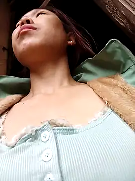 Ngocmi909 online show from March 18, 12:58 am