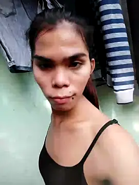 Snapshot of dianne_swift chatting on January 9, 12:46 am dianne swift online show from January 9, 12:46 am