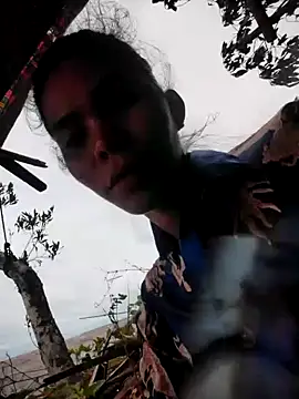 Snapshot of dianne_swift chatting on March 10, 5:45 am dianne swift online show from March 10, 5:45 am