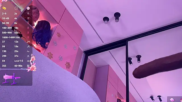 Crystallana online show from February 2, 6:31 pm