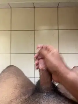 aliahmed98770 online show from September 14, 9:30 am