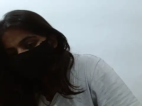 Vaani Singha online show from September 13, 1:49 am