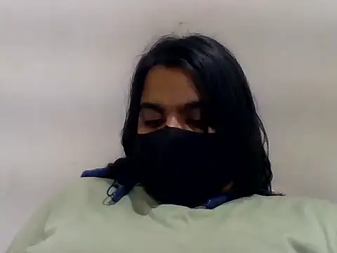 Vaani Singha online show from April 21, 1:42 am