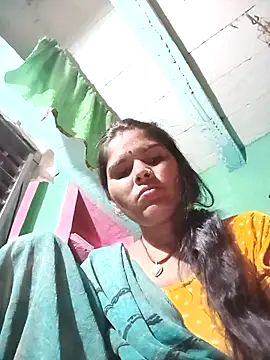 Snapshot of Sexy_queeny chatting on October 11, 3:43 pm Sexy queeny online show from October 11, 3:43 pm