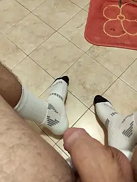 aleale34 online show from February 6, 2:53 pm