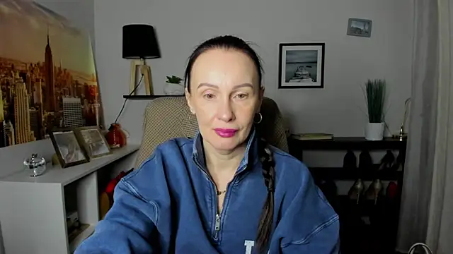 Velvet Jasmine online show from January 16, 6:28 am