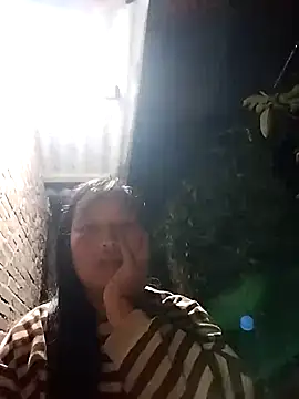 miss-su online show from September 28, 6:46 pm