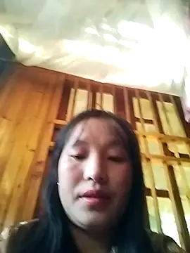 miss-su online show from November 25, 9:09 am