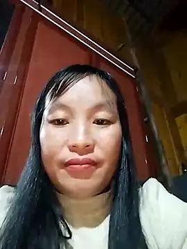 miss-su online show from December 14, 10:53 am