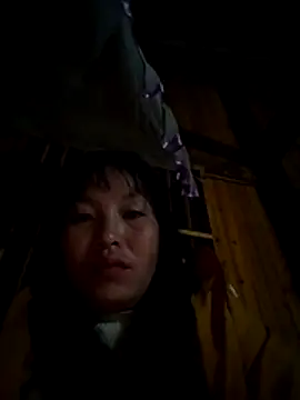 miss-su online show from December 19, 10:28 pm