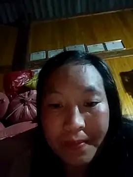 miss-su online show from March 5, 1:29 pm