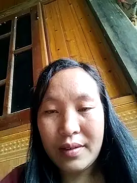 miss-su online show from March 23, 9:35 am