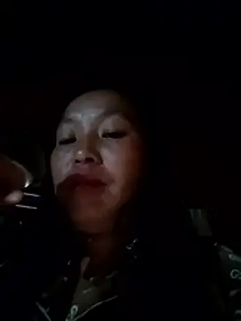 miss-su online show from April 21, 2:56 pm