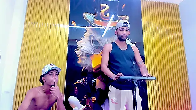 Extreme boys2 online show from October 10, 3:33 pm