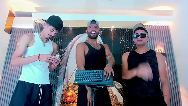 Extreme boys2 online show from October 17, 1:46 pm