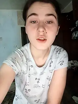 Snapshot of ToryTayler chatting on September 9, 9:20 am ToryTayler online show from September 9, 9:20 am