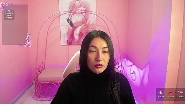 Isabella Mendez  online show from September 22, 1:13 pm