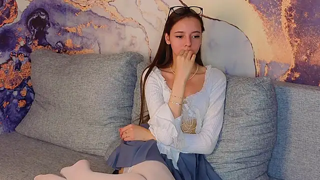 BerryTeen online show from October 7, 7:27 am