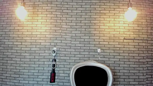 Briana 24 online show from January 12, 7:19 pm