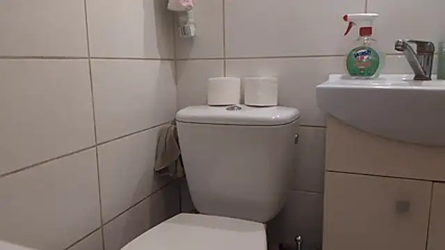 MC353535 online show from April 24, 1:52 am