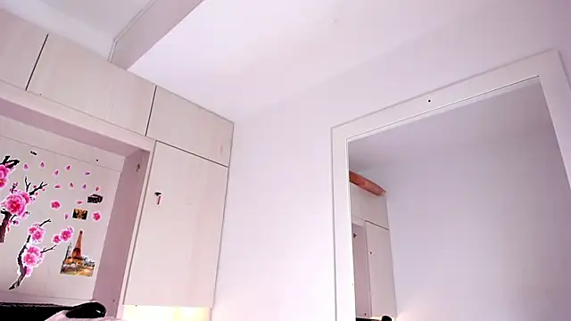 Snapshot of Stefannyevans_ chatting on October 9, 12:47 pm Stefannyevans online show from October 9, 12:47 pm