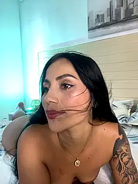 GabiHills online show from November 19, 7:14 pm