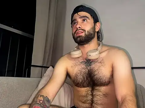 zack sullivan22 online show from January 8, 2:36 am