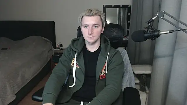 Elvin Vaenight online show from October 21, 12:55 am