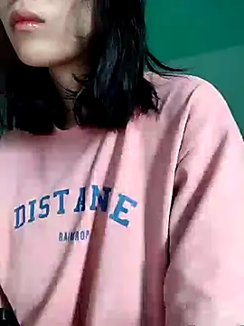 Snapshot of Ly-ny chatting on September 15, 5:07 am Ly-ny online show from September 15, 5:07 am