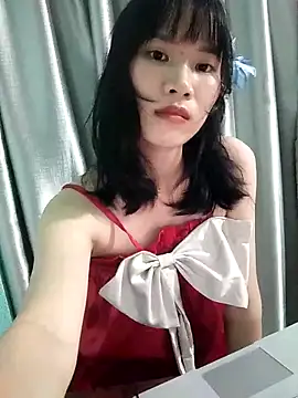 Snapshot of Ly-ny chatting on October 15, 5:13 pm Ly-ny online show from October 15, 5:13 pm