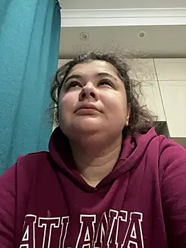 AliceCurlyX online show from February 1, 4:44 am