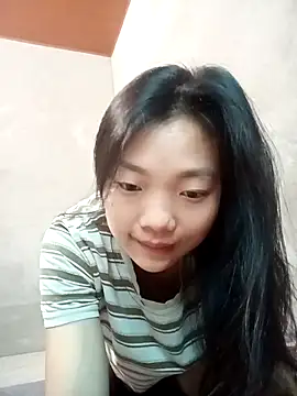 Ananine online show from April 6, 11:49 pm