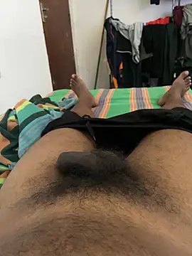 Snapshot of Senurak99 chatting on November 14, 6:56 am Senurak99 online show from November 14, 6:56 am