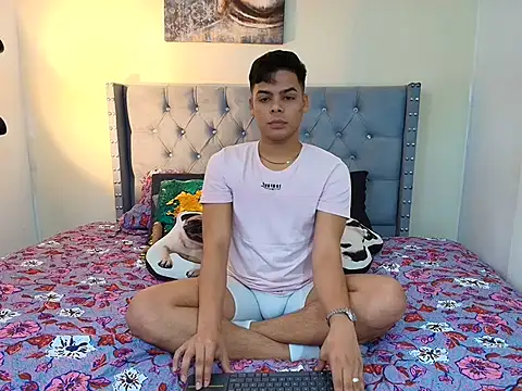 stewart mateo  online show from October 8, 1:58 am