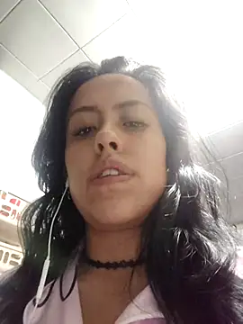 Snapshot of Queen_Ashly chatting on November 11, 2:11 am Queen Ashly online show from November 11, 2:11 am