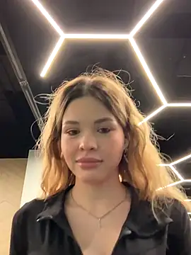 SMELLSEX online show from November 7, 7:03 pm