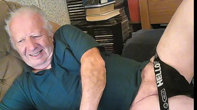 Will bzzz online show from April 1, 7:55 pm