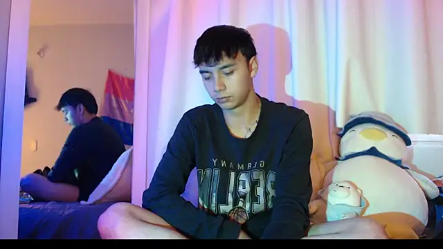 Noah Blaze online show from October 22, 10:31 pm