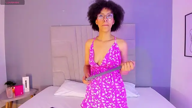 Snapshot of sophie_rojas chatting on November 29, 3:53 am sophie rojas online show from November 29, 3:53 am