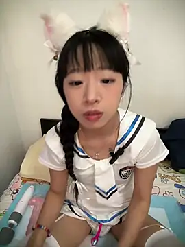 jingjing005 online show from April 23, 8:46 am