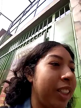 Syndel23 online show from April 22, 2:18 pm