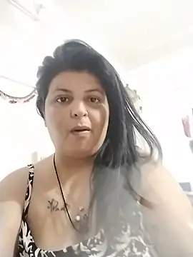 Snapshot of Jann_Riya333 chatting on June 27, 7:24 am Jann Riya333 online show from June 27, 7:24 am