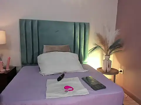 AmaraYasbel online show from April 10, 5:17 pm