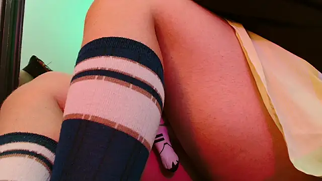 lilithxy online show from March 23, 9:08 pm