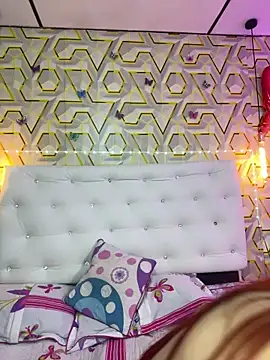 Snapshot of Ashly_cutee chatting on April 24, 9:28 pm Ashly cutee online show from April 24, 9:28 pm