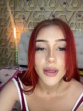 Snapshot of Ashly_cutee chatting on May 1, 9:19 pm Ashly cutee online show from May 1, 9:19 pm