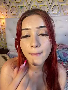 Snapshot of Ashly_cutee chatting on May 20, 9:43 pm Ashly cutee online show from May 20, 9:43 pm