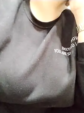 lilyan12 online show from March 26, 3:06 pm