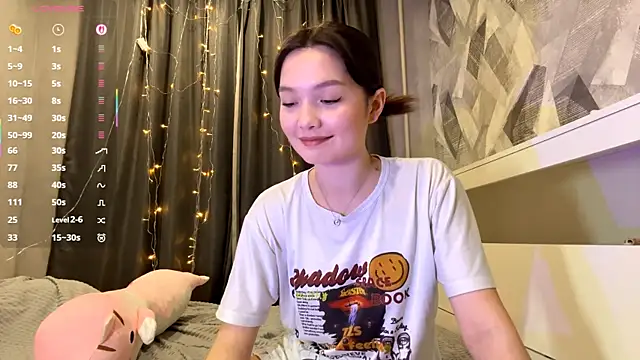 KiraVelvet online show from January 10, 4:31 pm